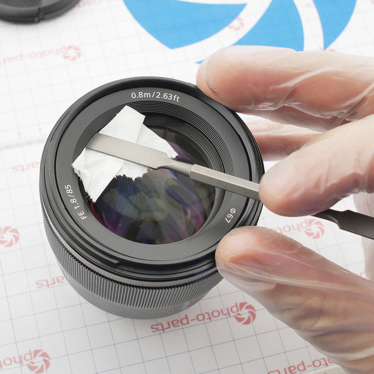 Sony 85mm 1.8 FE - a simple focus fix and teardown